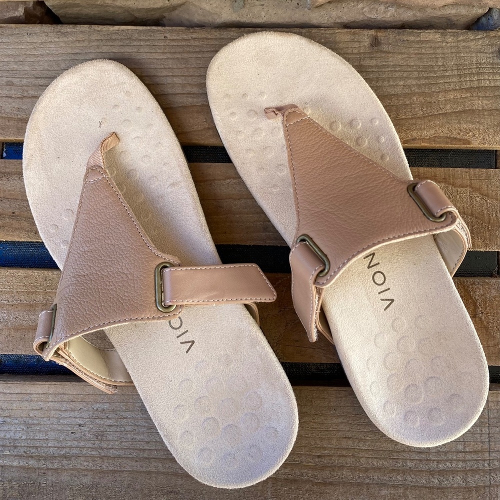 Vionic sandals